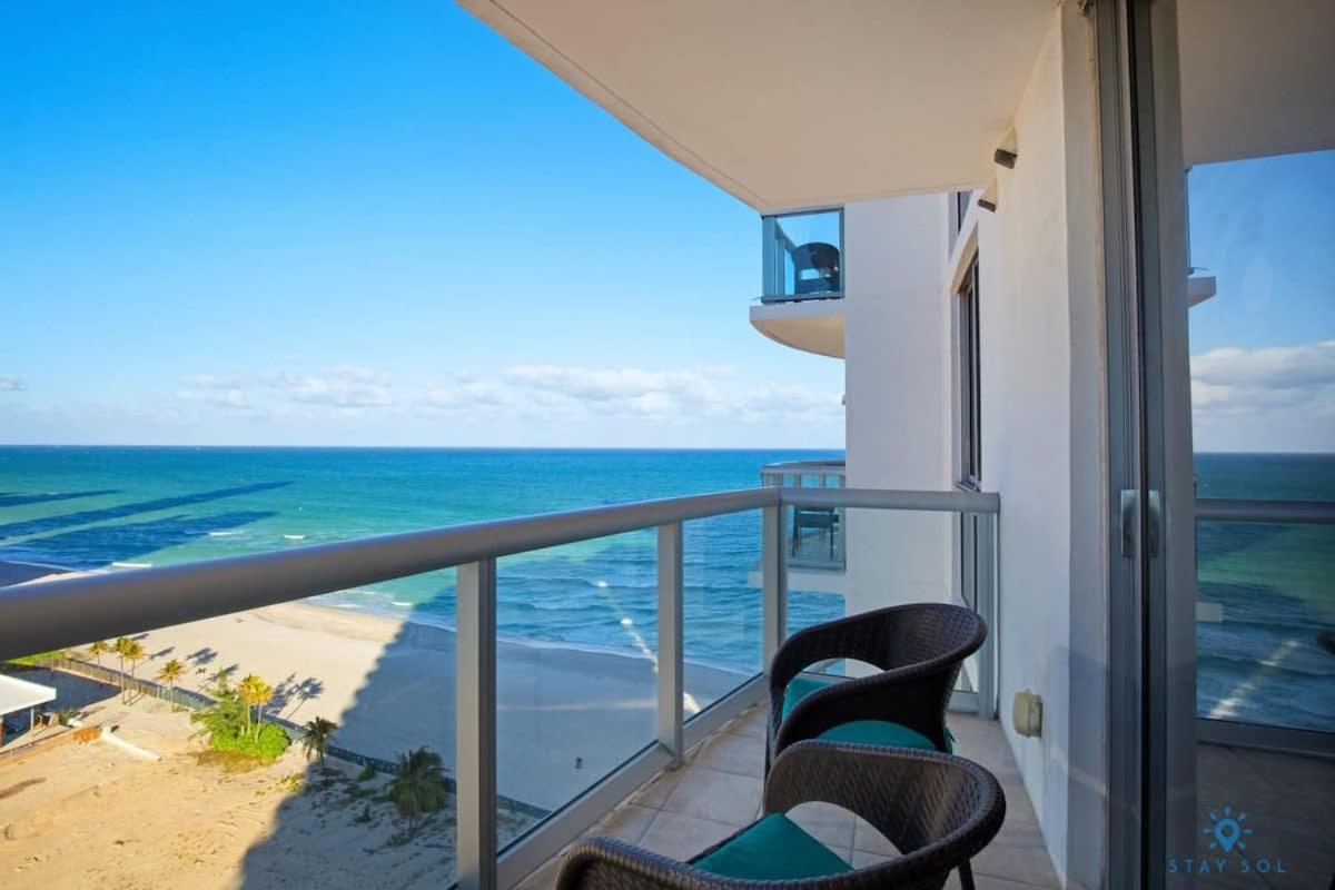 Beachfront Resort Pool Ocean View Balcony Miami Beach Exterior foto
